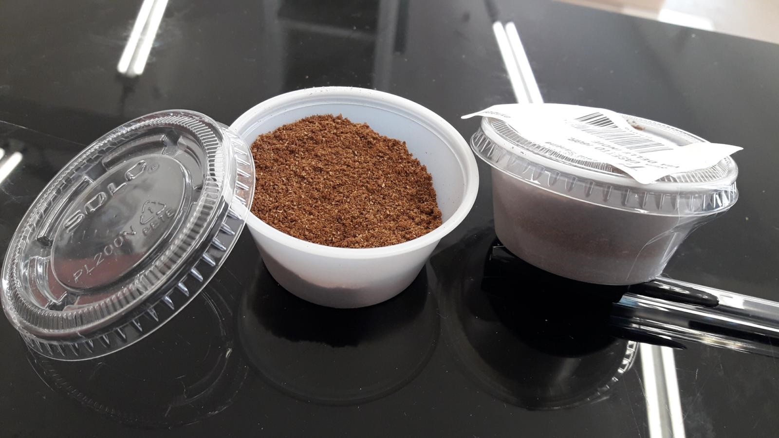 VASETTO+COP.15ML 50PZ PER SALSINE,SPEZIE,PERLINE.ART.050PC+PL100N  20/CT