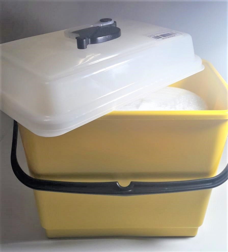 HYGAN SECCHIO GIALLO+COPERCHIO ERMETICO PER PANNI PREMIUM